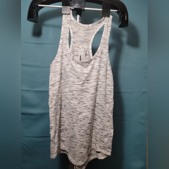 Tank top - Picture 3 of 4